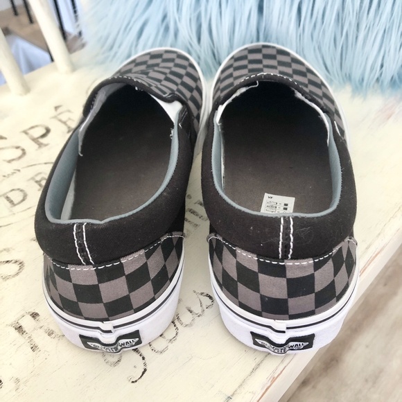 Vans, Off The Wall, Classic, Slip-On Checkerboard, Canvas Sneakers, Size 9.5 - Picture 7 of 15